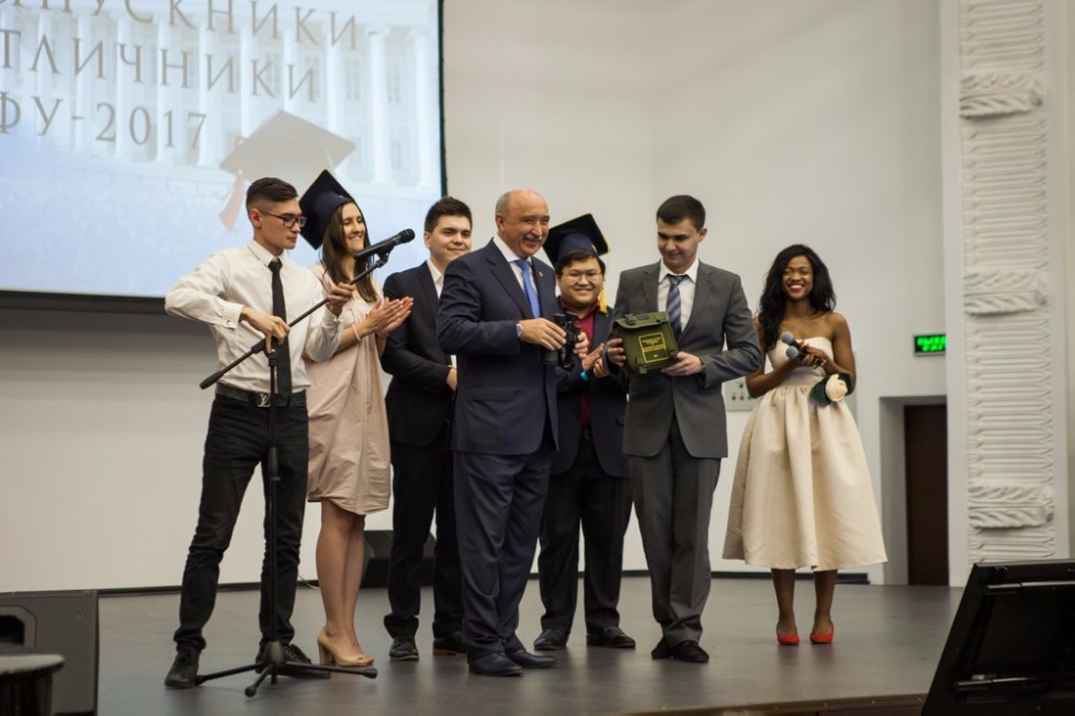 Graduates of  Elabuga Institute of KFU: 