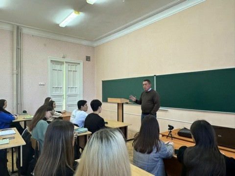 '������-�������������� ���� � ��������� ����������: ���������� �������� ������ �����������'