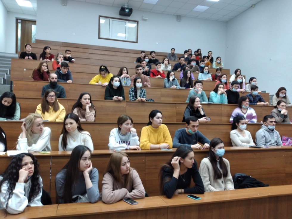 ��������������� �������� �� ���������� ������: ���������� � ������