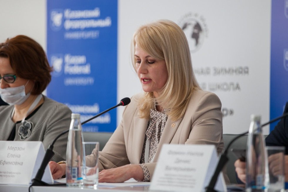 Второй этап Международной зимней исторической школы открылся в Елабужском институте КФУ Второй этап Международной зимней исторической школы открылся в Елабужском институте КФУ