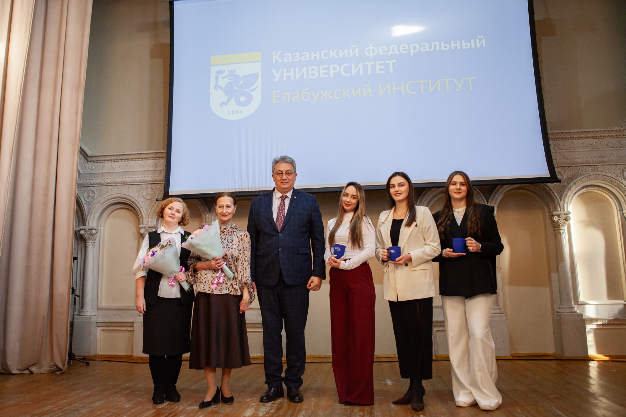 Елабужский институт КФУ отметил День российского студенчества Елабужский институт КФУ отметил День российского студенчества