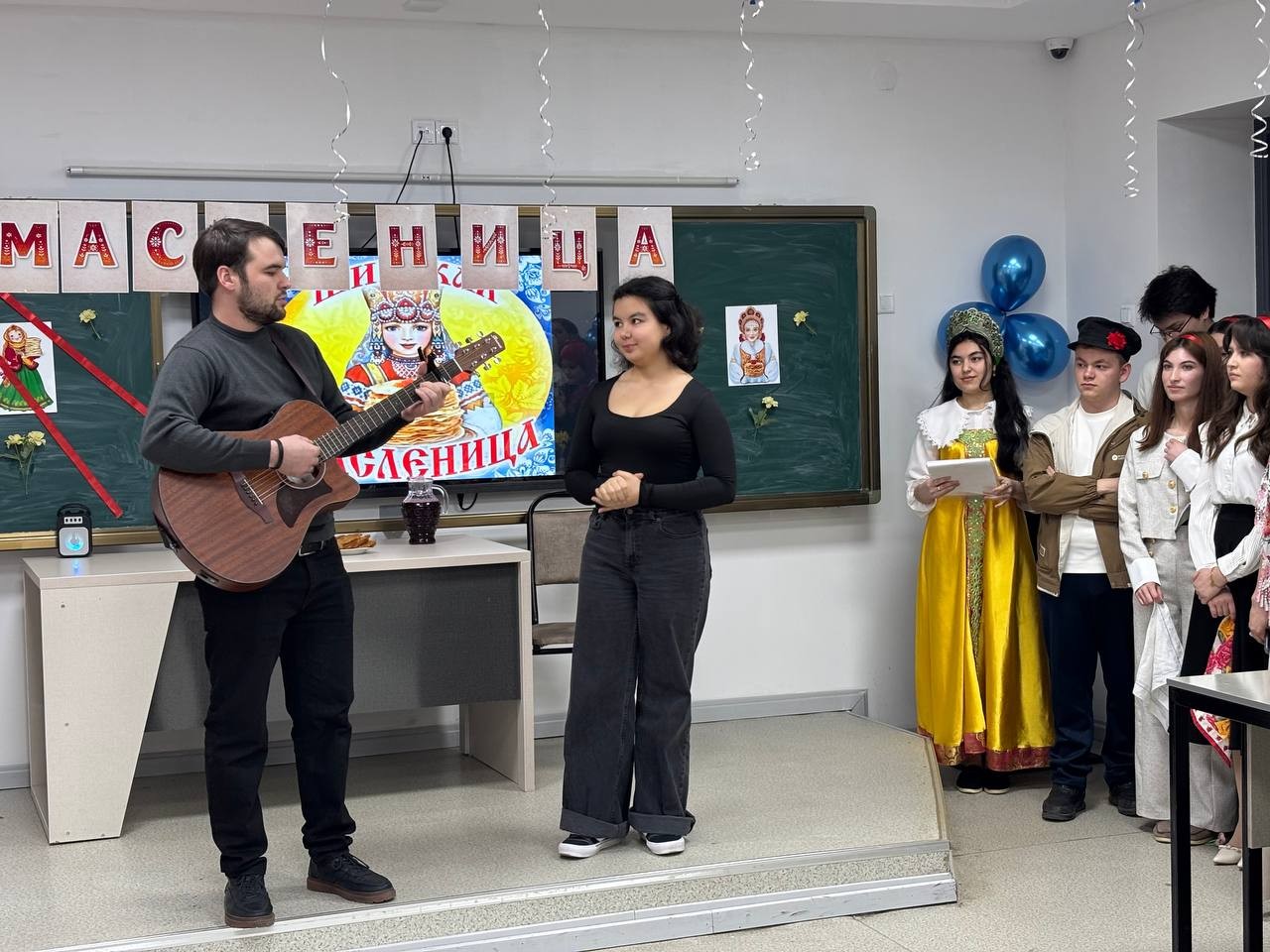 В филиале КФУ отпраздновали Масленицу В филиале КФУ отпраздновали Масленицу