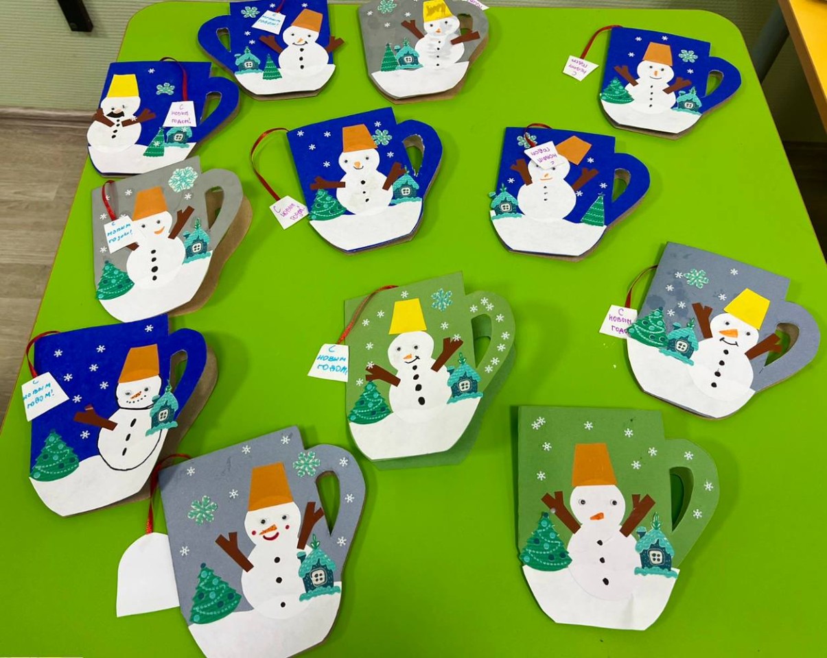 Волонтеры 'Кафедры Добра' Елабужского института КФУ провели творческий мастер-класс для детей с ОВЗ Волонтеры 'Кафедры Добра' Елабужского института КФУ провели творческий мастер-класс для детей с ОВЗ