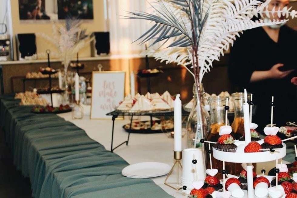 Закрытый кинопоказ легендарного голливудского кинофильма 1957 года Закрытый кинопоказ легендарного голливудского кинофильма 1957 года