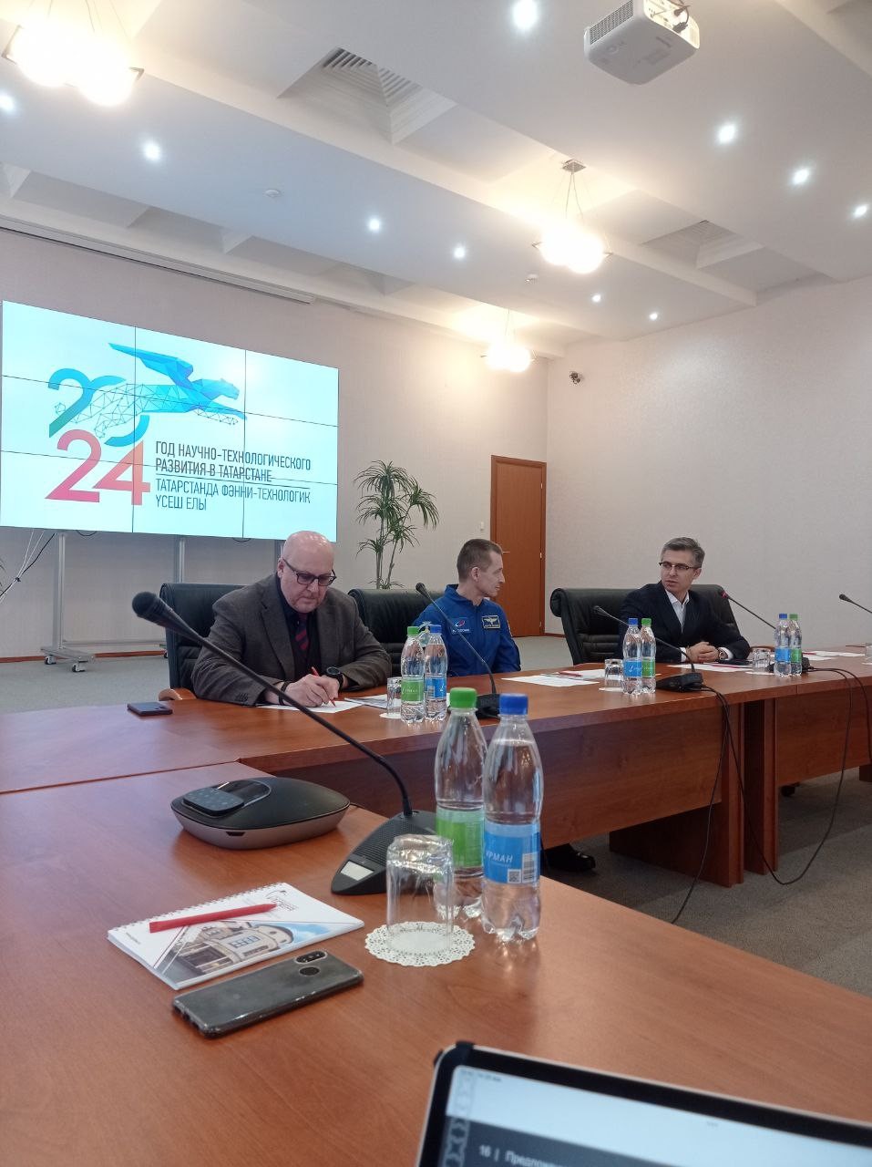 DML: ���� ? ������