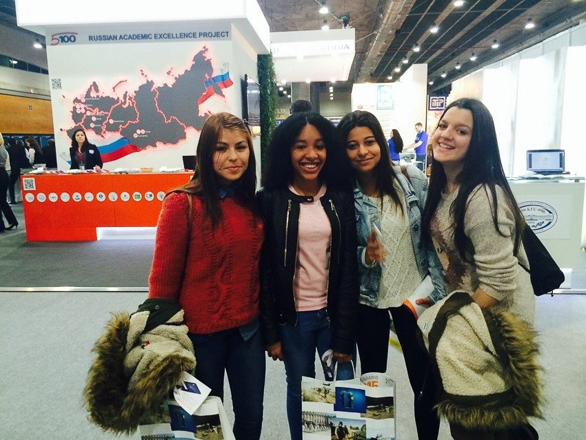 Innovations in education are discussed under hot sun of Spain