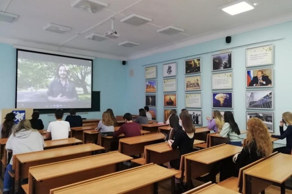 Дни научного кино проходят в Елабужском институте Дни научного кино проходят в Елабужском институте