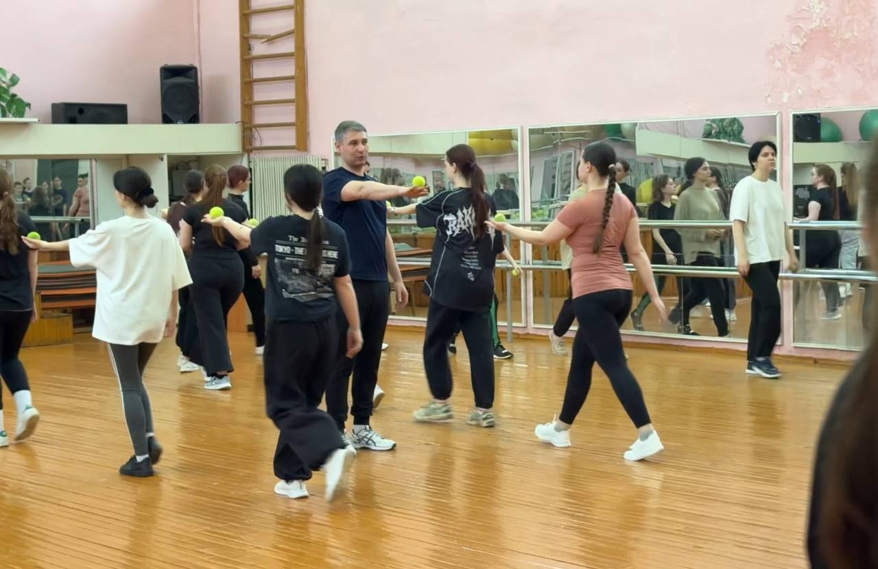 ���� �������� 2025