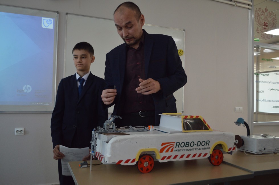 ����� ��������� ���� ������������� 