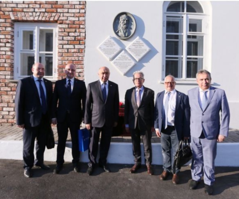 � ��� �������� ��� ����� ����� �������������� ������� �� �������