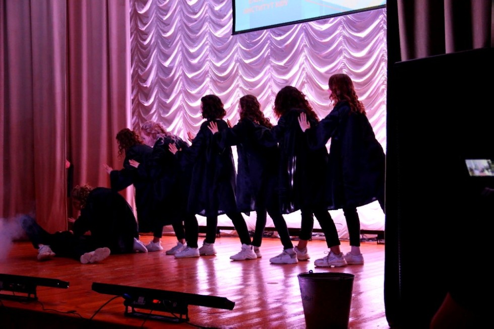 '������������ �����': � ���� ���������� � �������� ���������