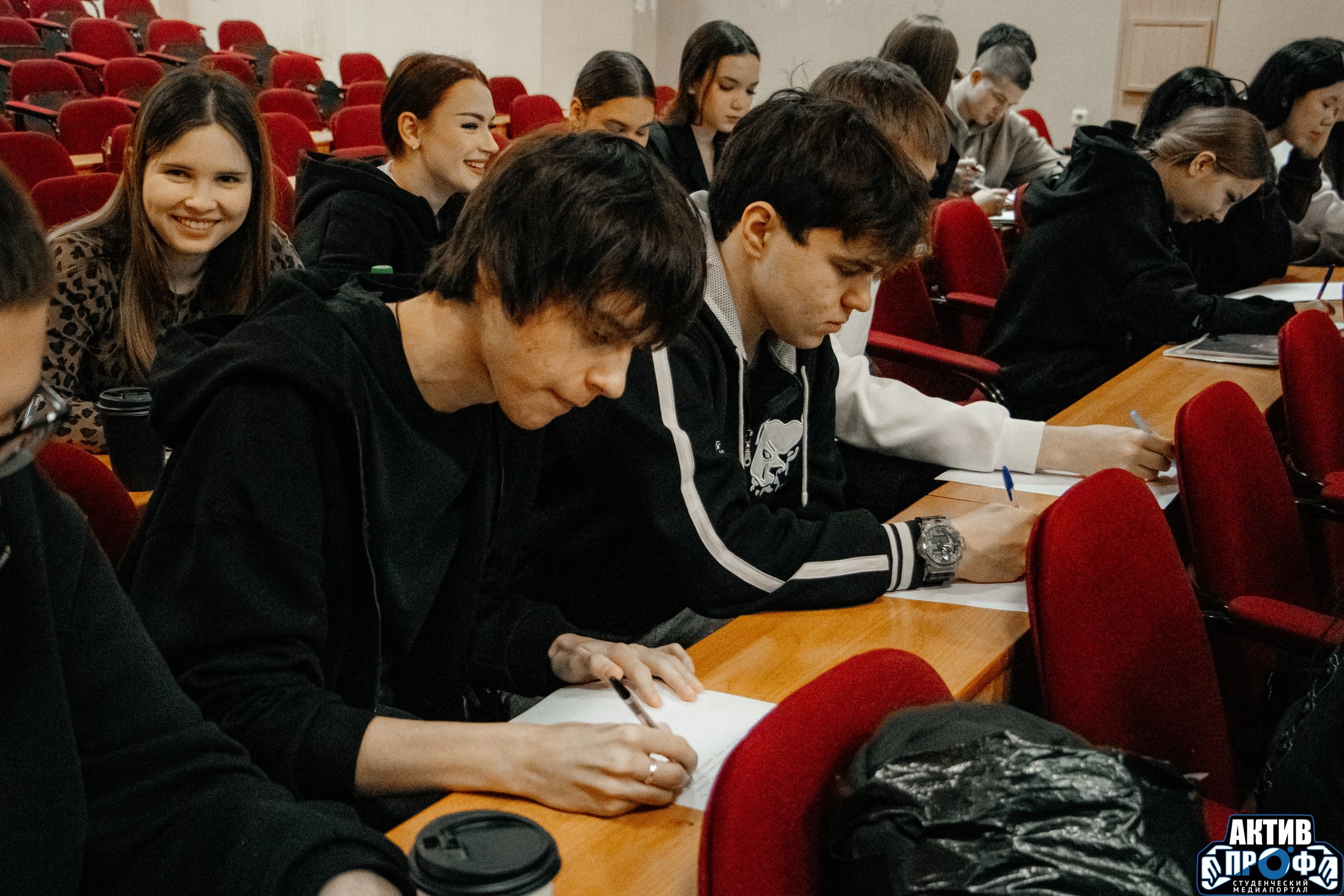 От дворов до законов От дворов до законов