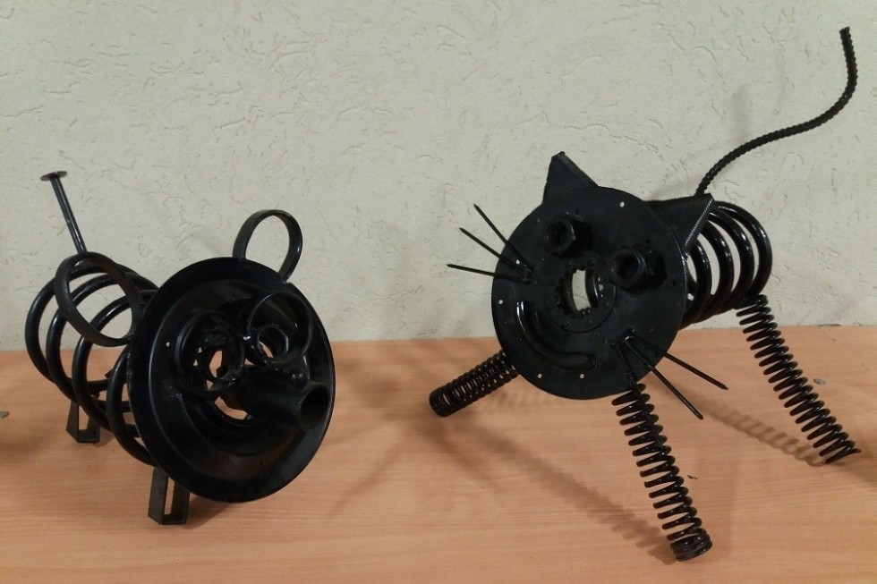 'Скульптуры из металла' 'Скульптуры из металла'