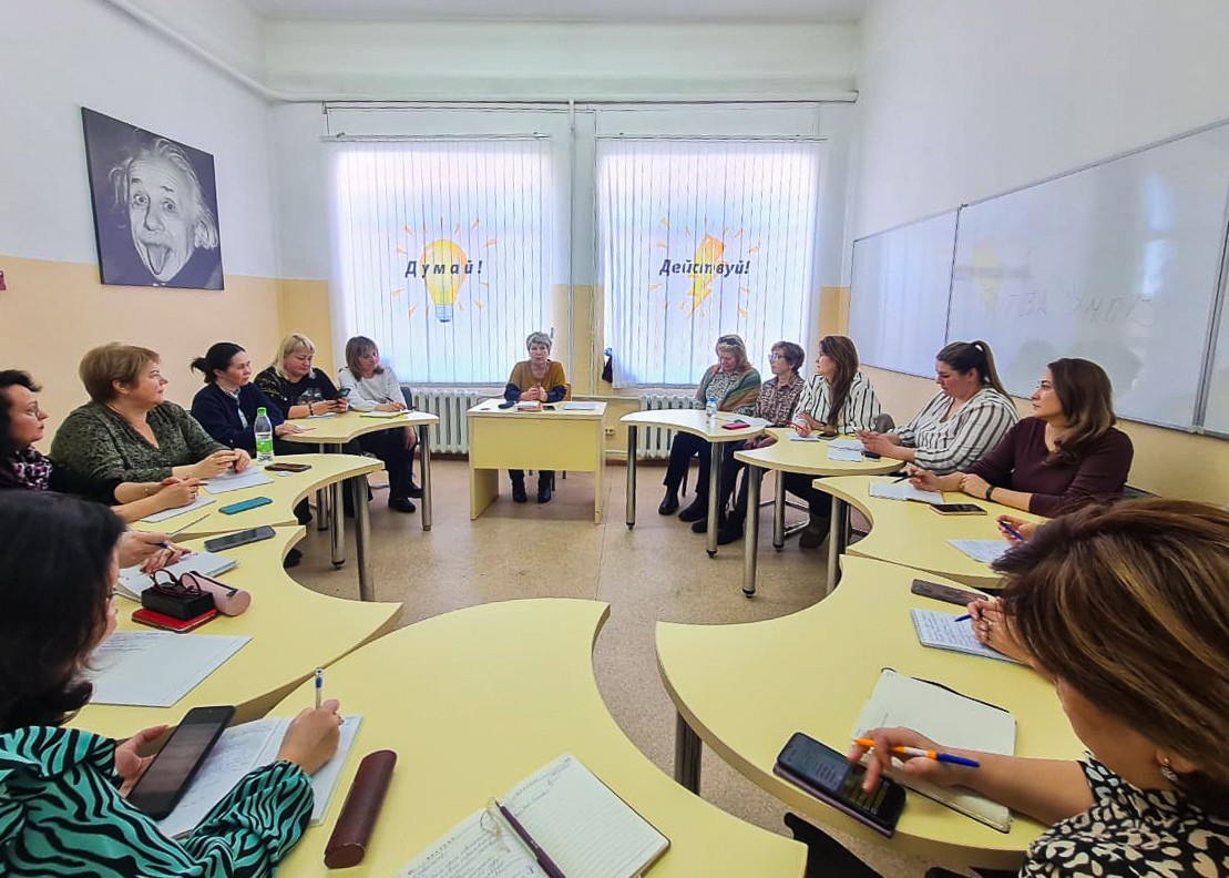 Эффективная коммуникация с родителями: ключевые навыки руководителя дошкольной образовательной организации Эффективная коммуникация с родителями: ключевые навыки руководителя дошкольной образовательной организации