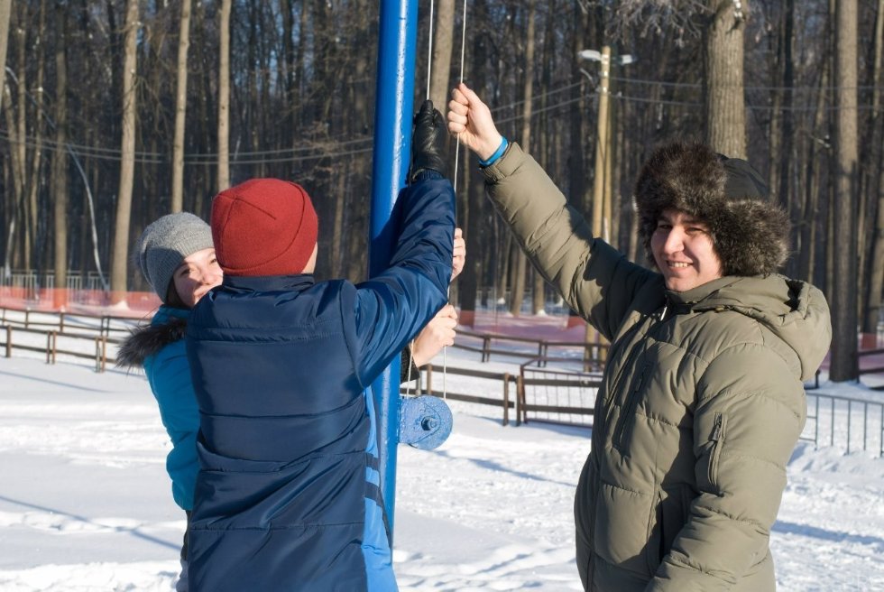 Свои выходные студенты Института филологии и межкультурной коммуникации провели в 'Поезде здоровья'! Свои выходные студенты Института филологии и межкультурной коммуникации провели в 'Поезде здоровья'!