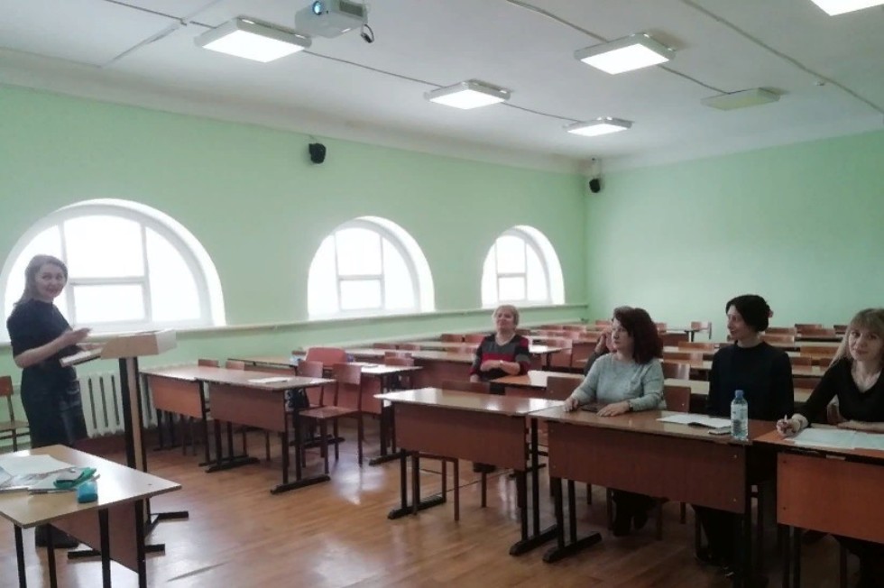 Преподаватели заслушали доклады коллег по научным исследованиям и перспективам исследования Преподаватели заслушали доклады коллег по научным исследованиям и перспективам исследования