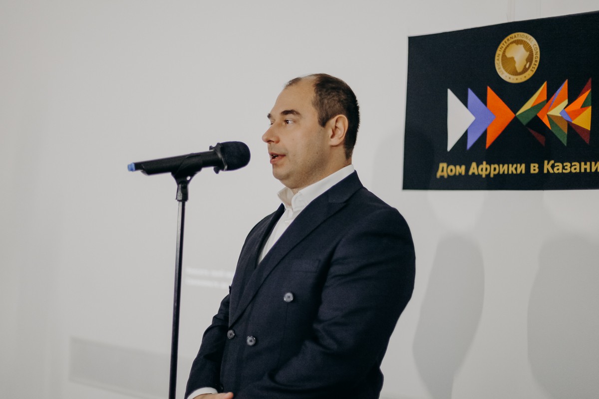 При поддержке КФУ открылся первый в Казани Дом Африки При поддержке КФУ открылся первый в Казани Дом Африки