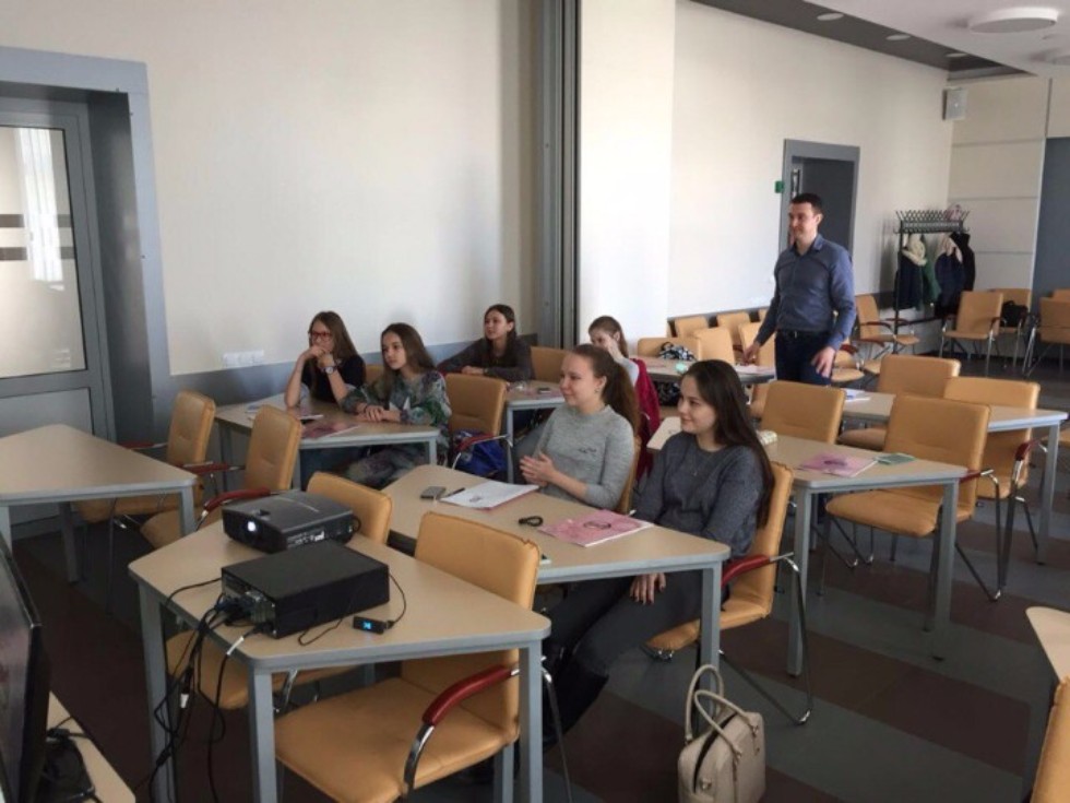 ����� ��������� ���