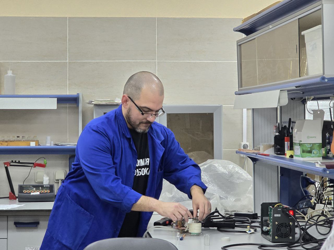 Фестиваль 'Открывая мир науки' в Химическом институте им. А.М. Бутлерова КФУ Фестиваль 'Открывая мир науки' в Химическом институте им. А.М. Бутлерова КФУ