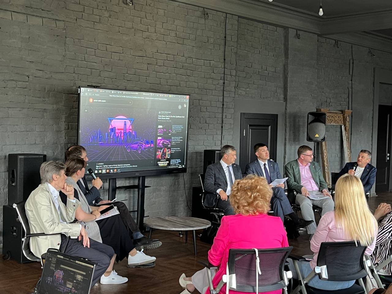 В Институте дизайна и пространственных искусств КФУ успешно прошла Международная научно-практическая конференция 'Инновации. Дизайн. Инженерия. Архитектура. Искусство' В Институте дизайна и пространственных искусств КФУ успешно прошла Международная научно-практическая конференция 'Инновации. Дизайн. Инженерия. Архитектура. Искусство'