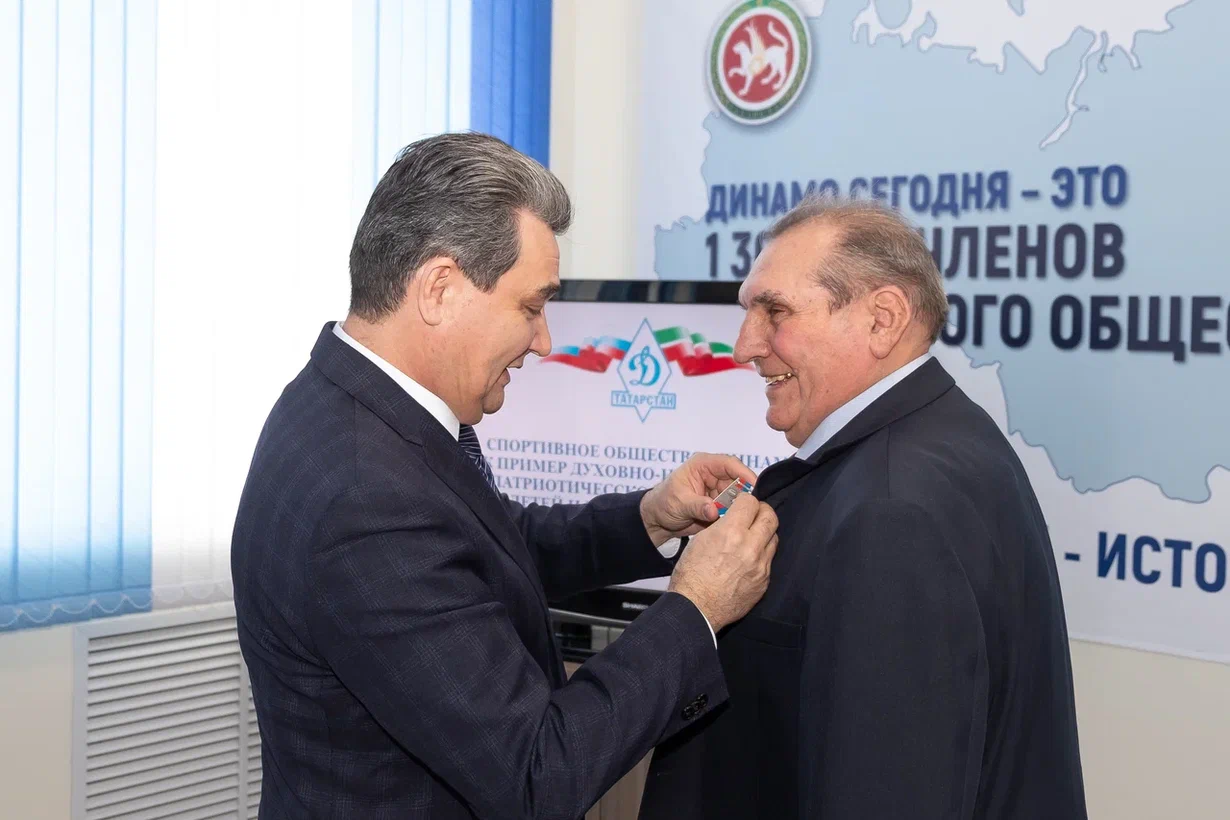 Заседание республиканского общественного совета проекта партии 'Единая Россия' 'Детский спорт' Заседание республиканского общественного совета проекта партии 'Единая Россия' 'Детский спорт'