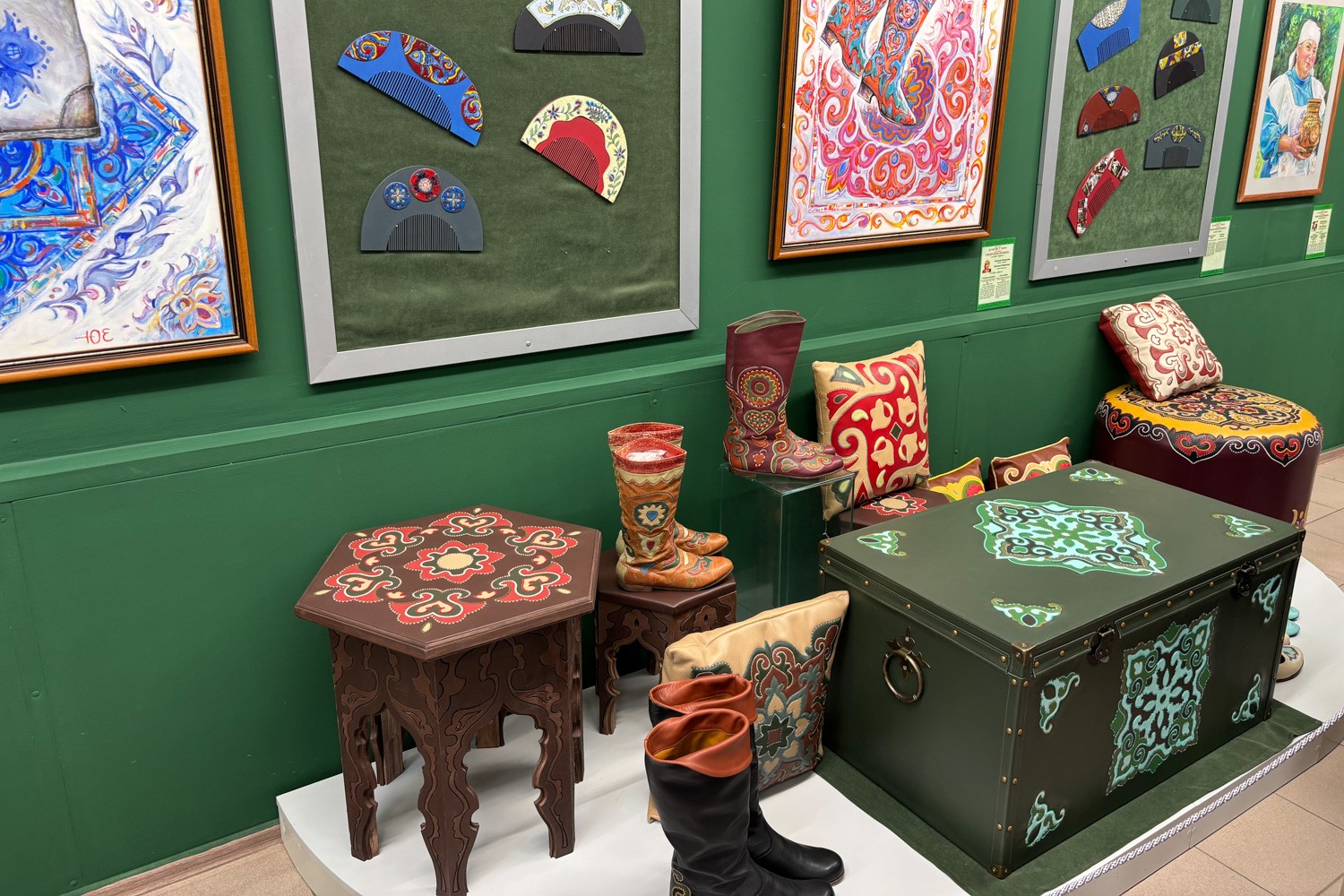 Студенты Елабужского института КФУ посетили 'Ночь искусств' Студенты Елабужского института КФУ посетили 'Ночь искусств'