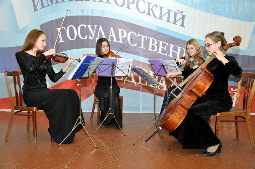 ���������� �������� ������� ,����