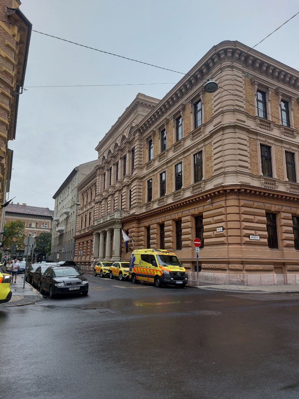 ��  ��������� 