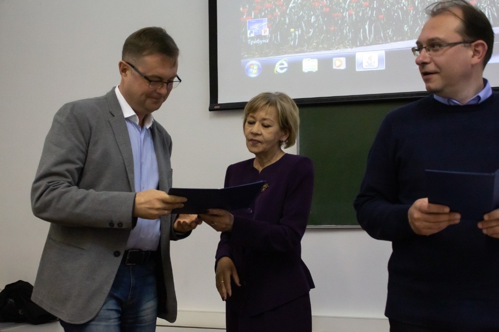 �������� ������������� ����� ������� ������ ��������