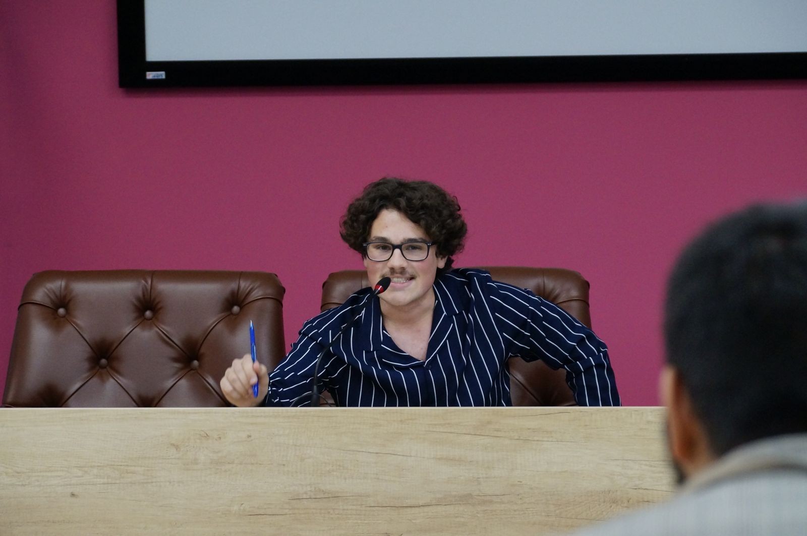 ������ '������&�������' ��������� � ��� '����������' ������� ������