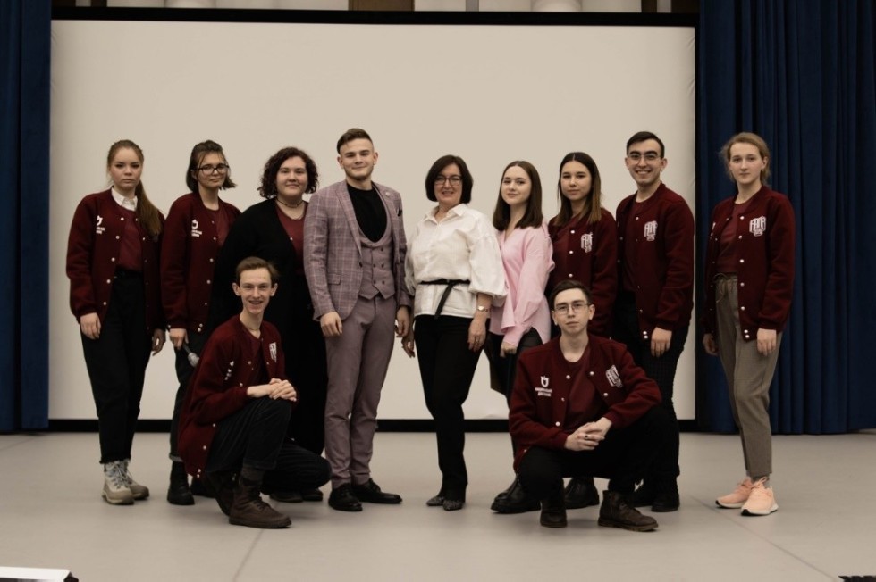 Самоуправление, общественные организации. Самоуправление, общественные организации.