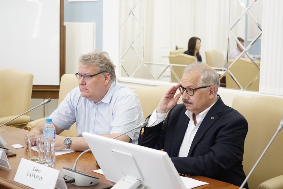 Visit by Weidong Cloud Education Group