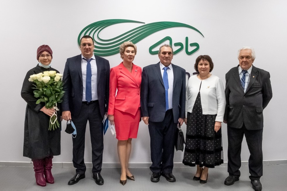 ������ ������������ ����������� ����������� 85-����� ���������� �������� ������ ����������