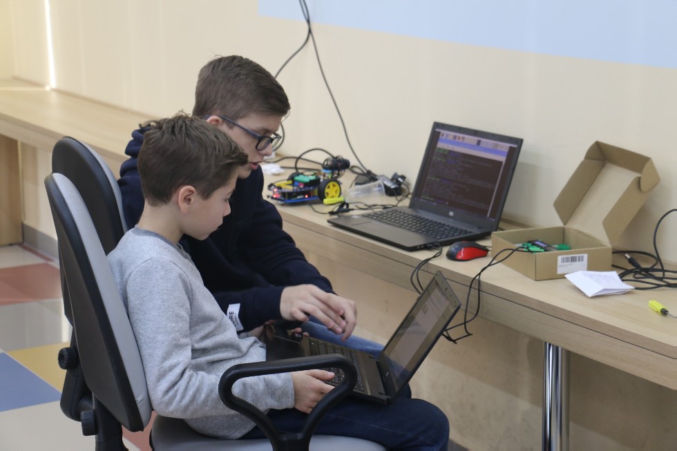 В ИТИСе пройдет детский лагерь по робототехнике с 30 октября по 5 ноября ,Лагерь по робототехнике, детский лагерь по робототехнике, осенний лагерь для школьников по робототехнике, осенний лагерь для школьников Казань, робототехника
