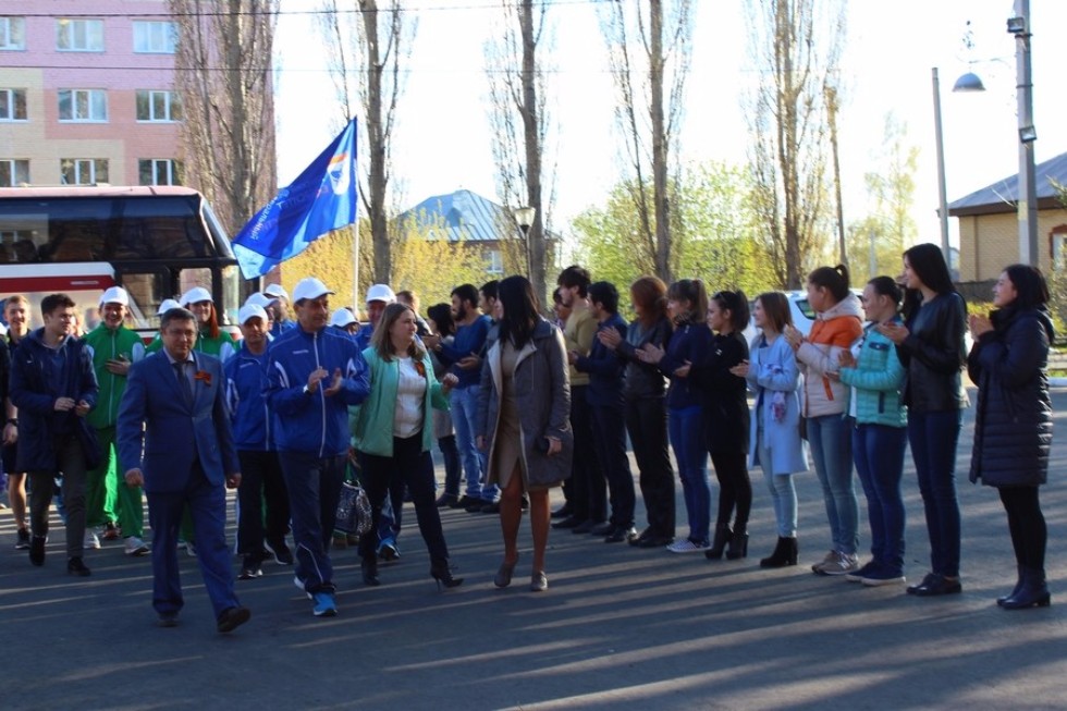 Students of the Elabuga Institute of KFU take part in the International Run dedicated to the Victory Day