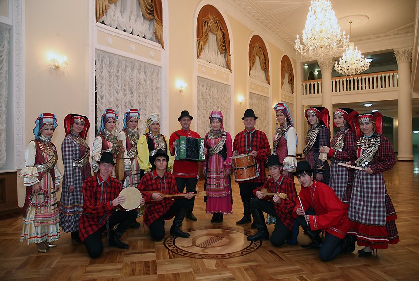 Фольклорно-этнографический ансамбль 'Салям' Фольклорно-этнографический ансамбль 'Салям'