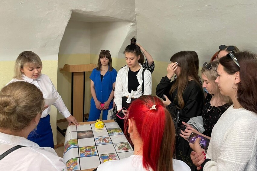 III Всероссийская научно-практическая конференция 'Актуальные вопросы ранней профориентации детей младшего возраста: профессиональные ответы': секционная студии №2 III Всероссийская научно-практическая конференция 'Актуальные вопросы ранней профориентации детей младшего возраста: профессиональные ответы': секционная студии №2