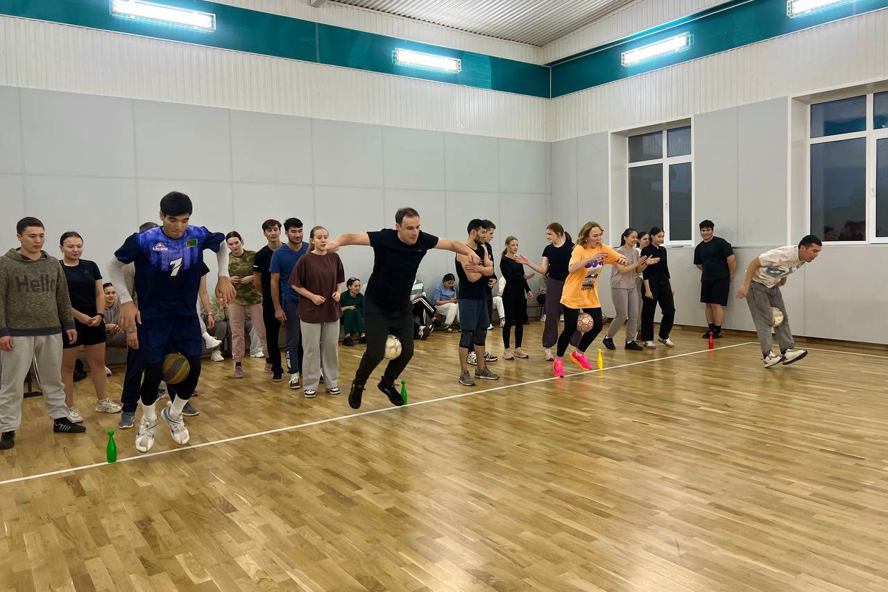 'Весёлые старты' прошли в Елабужском институте КФУ 'Весёлые старты' прошли в Елабужском институте КФУ