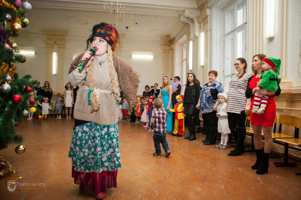 'Елочка, гори!' 'Елочка, гори!'