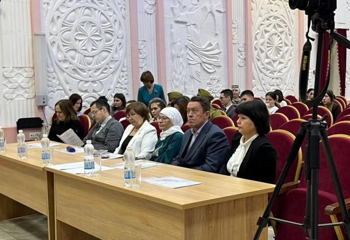 Доцент Елабужского института КФУ вошел в жюри республиканского литературного конкурса Доцент Елабужского института КФУ вошел в жюри республиканского литературного конкурса