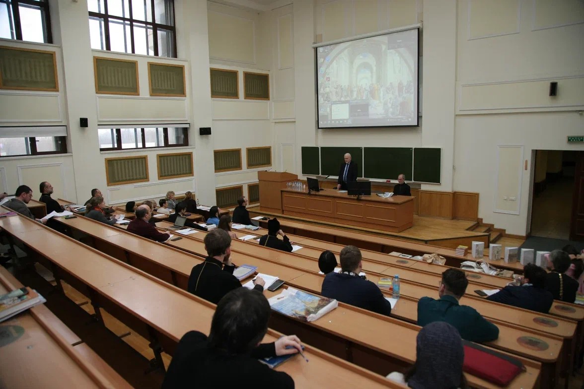 � ������ ���������� ������������� ����������� '������������ ���������: ������, ��������, ������������'