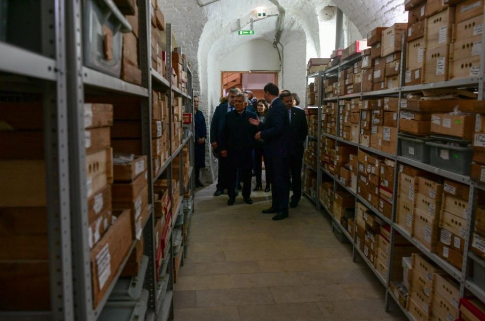 ������ ���������� ������� ����� ������ ��� � �������� ����������� ���������� �����