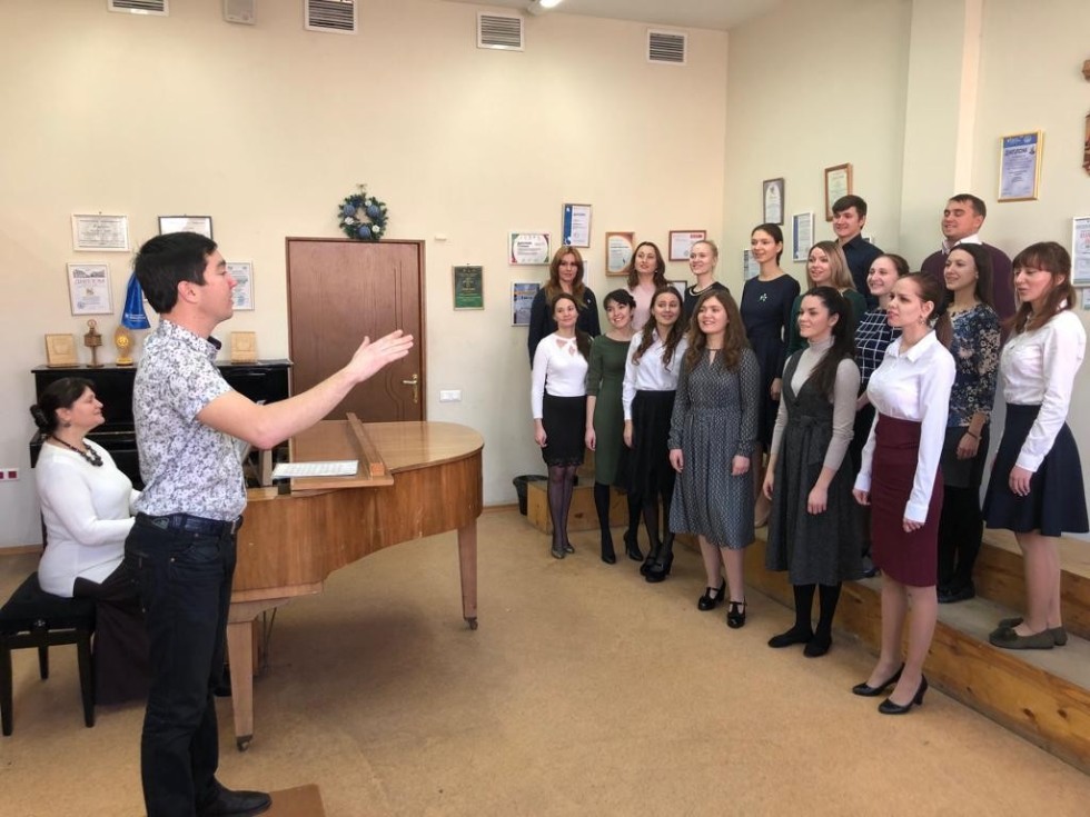 ХОРОВ ЗВУЧАЩАЯ ПАЛИТРА ХОРОВ ЗВУЧАЩАЯ ПАЛИТРА