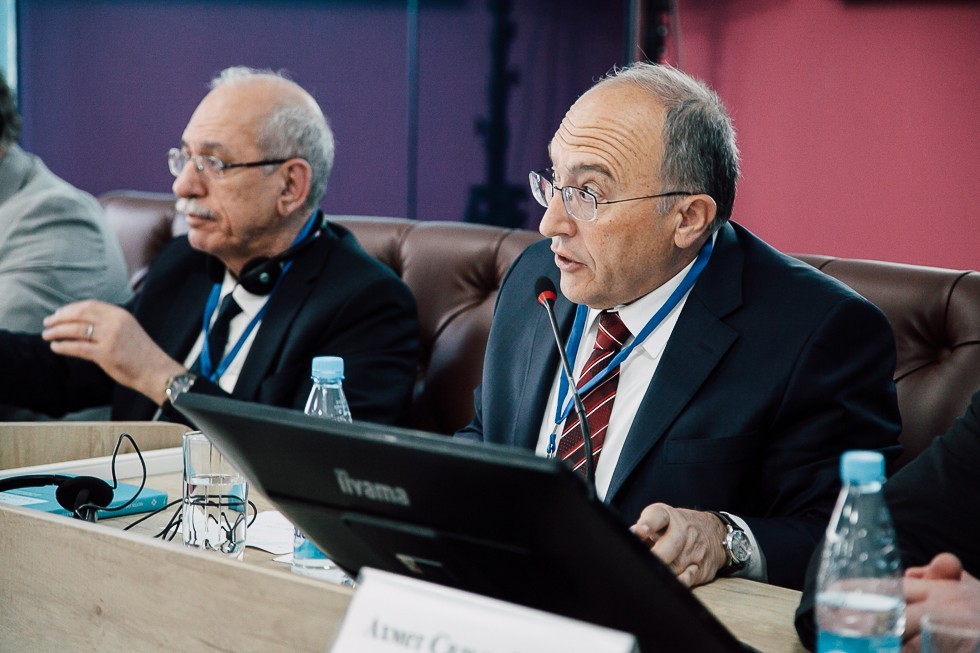 В Институте международных отношений проходит I Международный научный симпозиум 'История и культура Золотой Орды' В Институте международных отношений проходит I Международный научный симпозиум 'История и культура Золотой Орды'