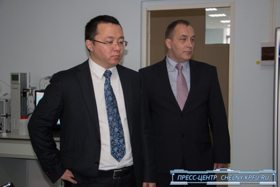 Крупнейший китайский производитель бытовой техники Haier открыл учебный центр на базе КФУ Крупнейший китайский производитель бытовой техники Haier открыл учебный центр на базе КФУ