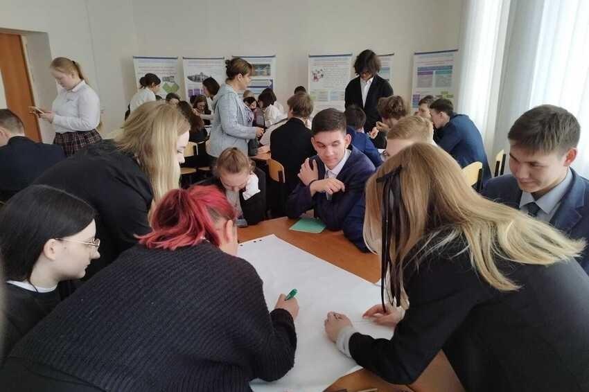 Лекции, тренинг, квиз, подготовка к ЕГЭ: в Бугульме прошли занятия психолого-педагогических классов Лекции, тренинг, квиз, подготовка к ЕГЭ: в Бугульме прошли занятия психолого-педагогических классов