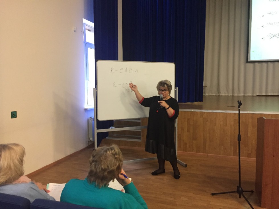 ������� ����������� ����������� ��������� � I�-����� ������� ������������� � ������������� �������� �����-�������