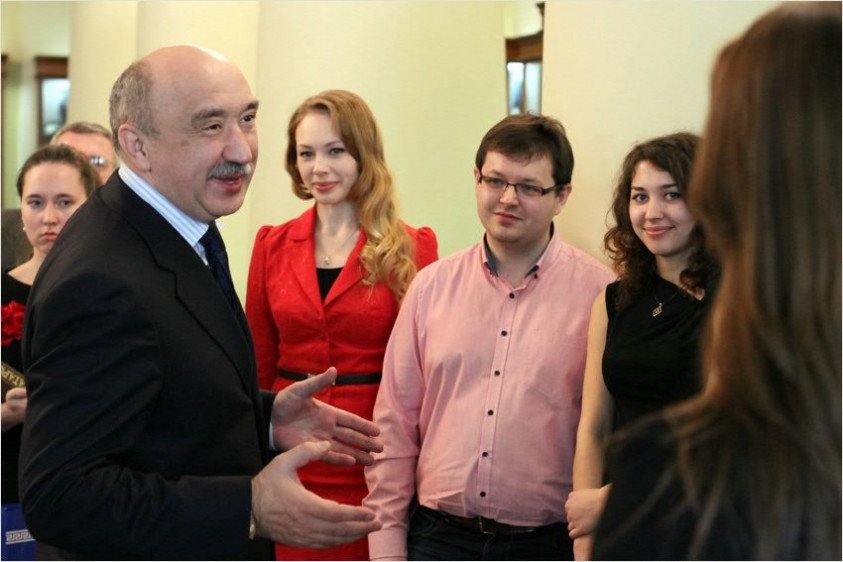 Henri Poincare Program scholarship winners congratulated at KFU