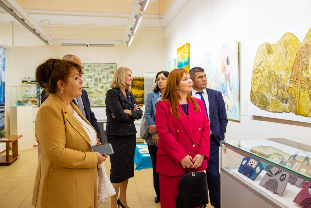 IX ������������ ������: ����� (����)