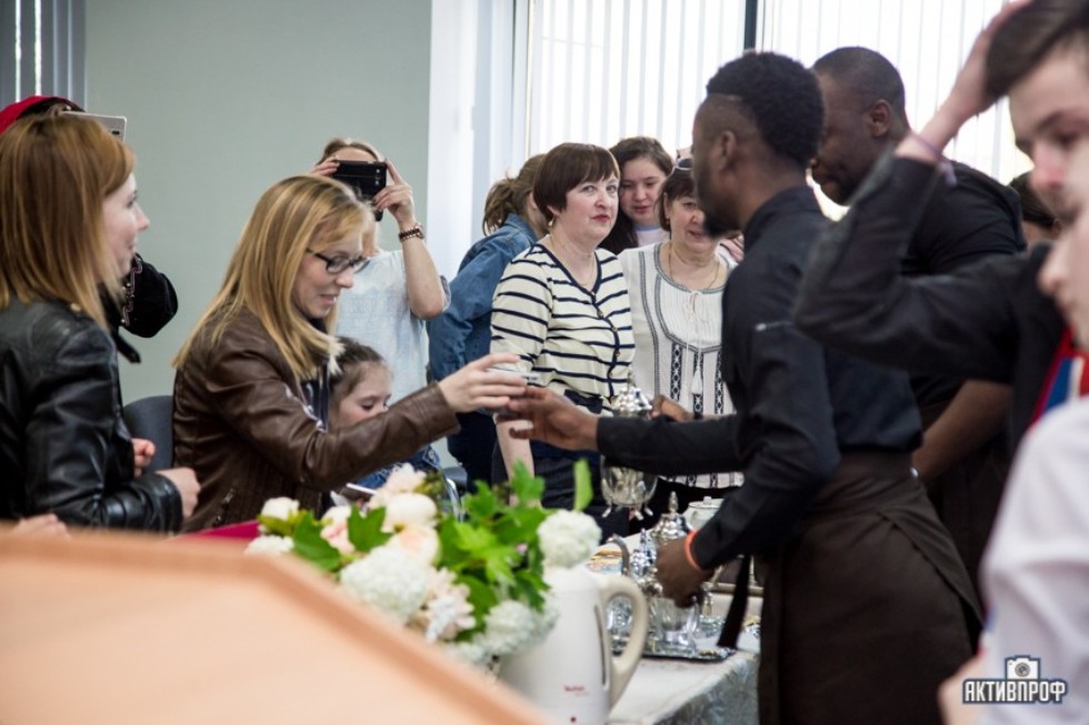 В Набережночелнинском институте КФУ состоялось открытие Фестиваля 'Ночь науки' В Набережночелнинском институте КФУ состоялось открытие Фестиваля 'Ночь науки'